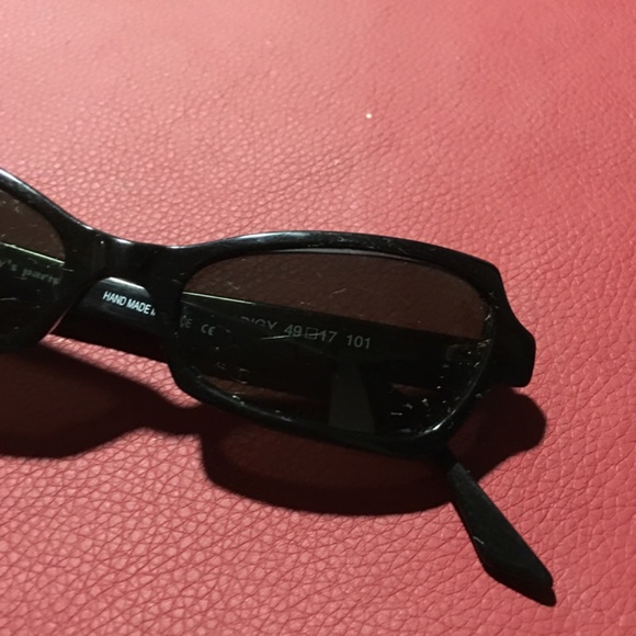 Harry Larys France sunglasses main image 4